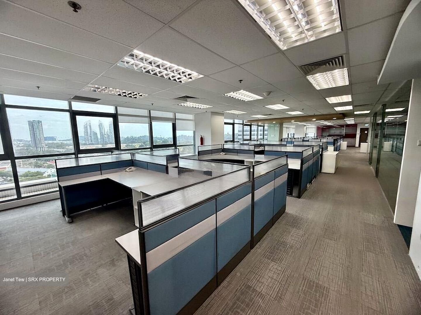 Fragrance Empire Building (D5), Office #457510991